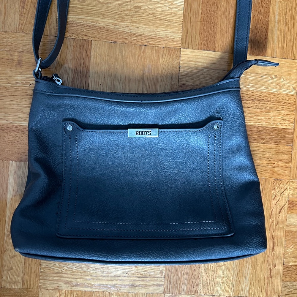 Gray Roots purse - Picture 2 of 6
